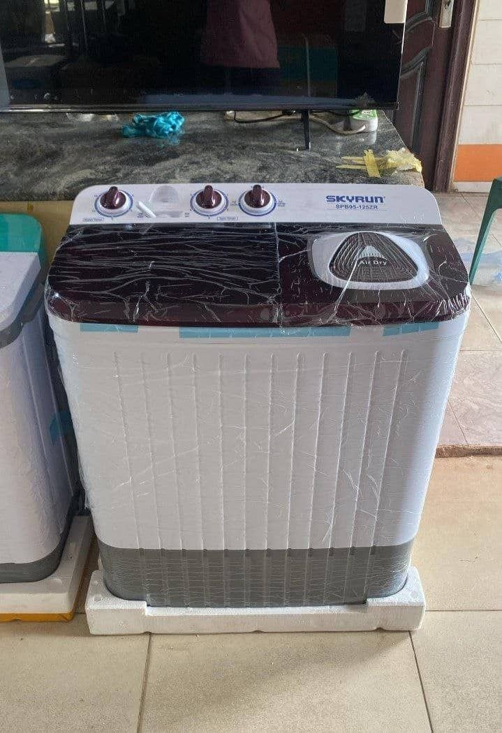 Skyrun 125ZR 9.5KG Washing Machines