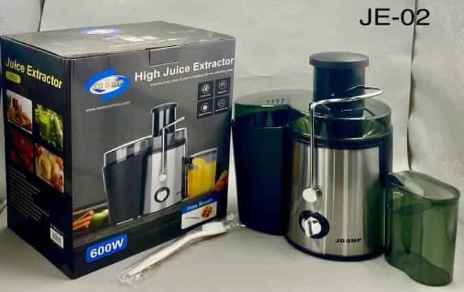 JE02 Juice Extractor