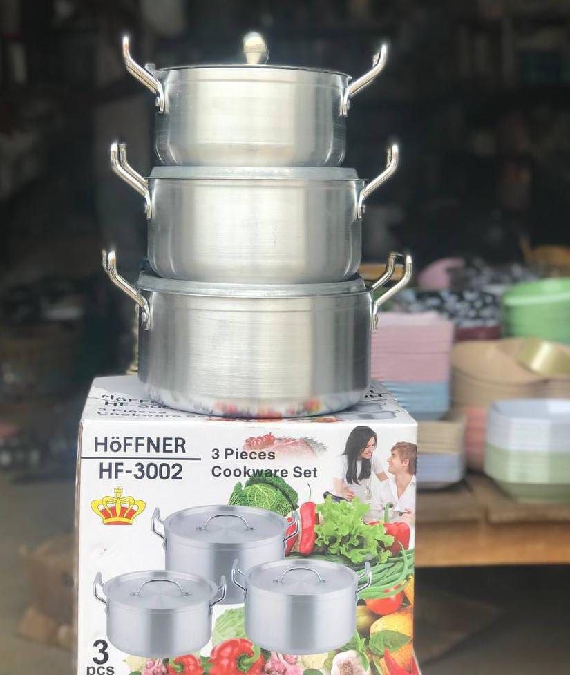 Hf 3002 3Pcs Pot Set 
Sizes: 18cm, 20cm, 22cm