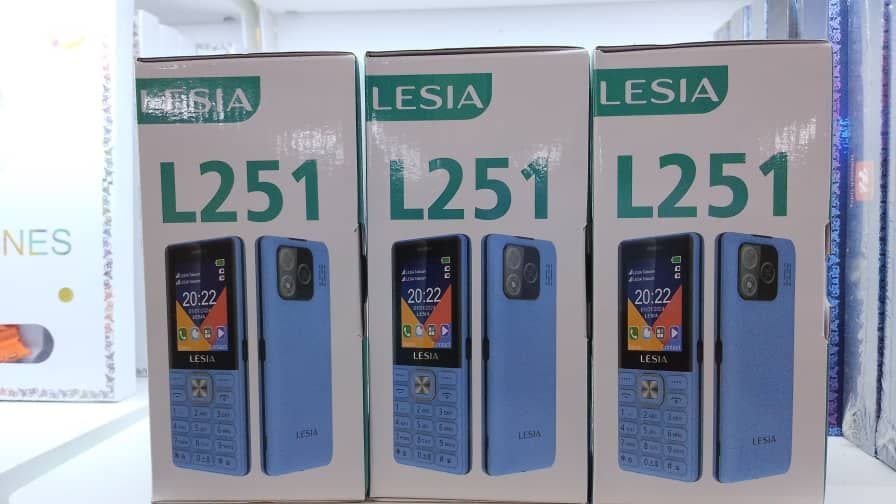 LESIA L251 Dual Sim Phone